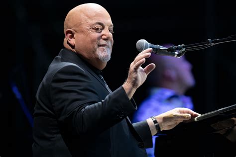 Billy Joel .